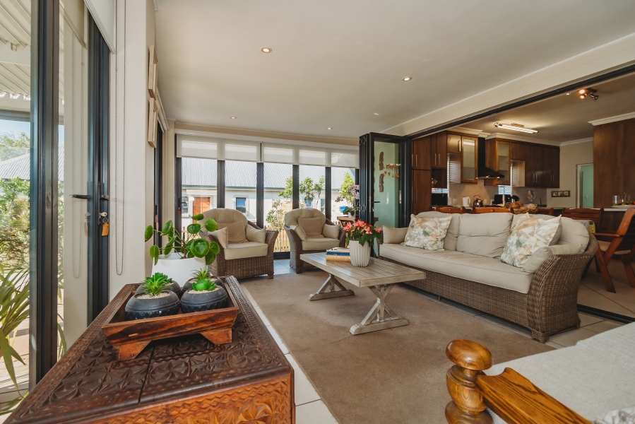 3 Bedroom Property for Sale in Kraaibosch Country Estate Western Cape